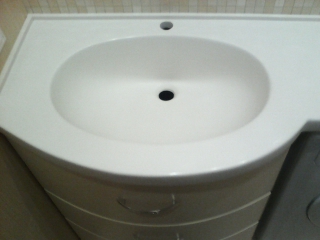 раковина для ванной интегрированная в столешницу